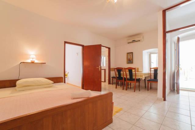 Omis Center Vila Экстерьер фото
